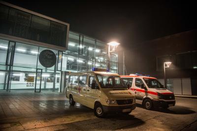 Wernau: Flachdach eines Mehrfamilienhauses in Brand geraten